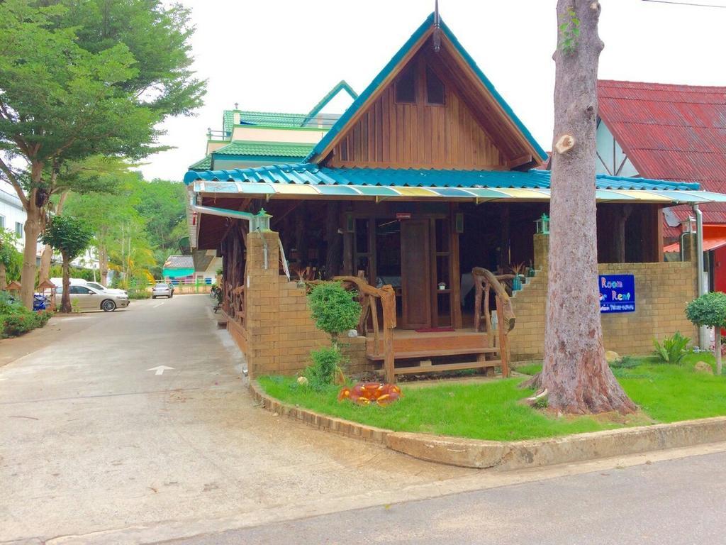 J.Holiday Inn Krabi Exterior photo