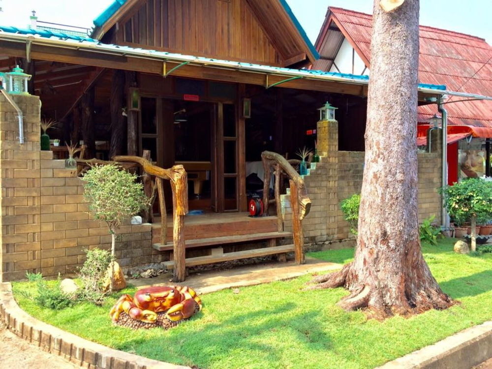 J.Holiday Inn Krabi Exterior photo